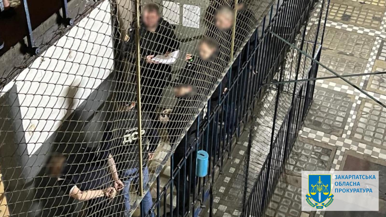 На Закарпатті судитимуть кримінального авторитета та його спільників, що влаштовували "сходки" в тюрмі (ФОТО)