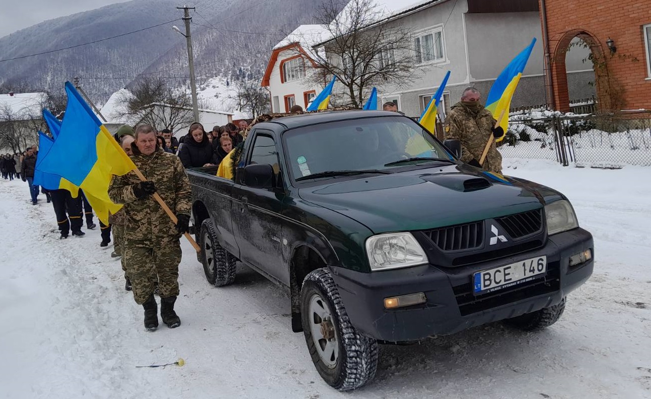 У Негровці Колочавської громади провели в останню дорогу полеглого Героя Федора Ковача (ФОТО, ВІДЕО)
