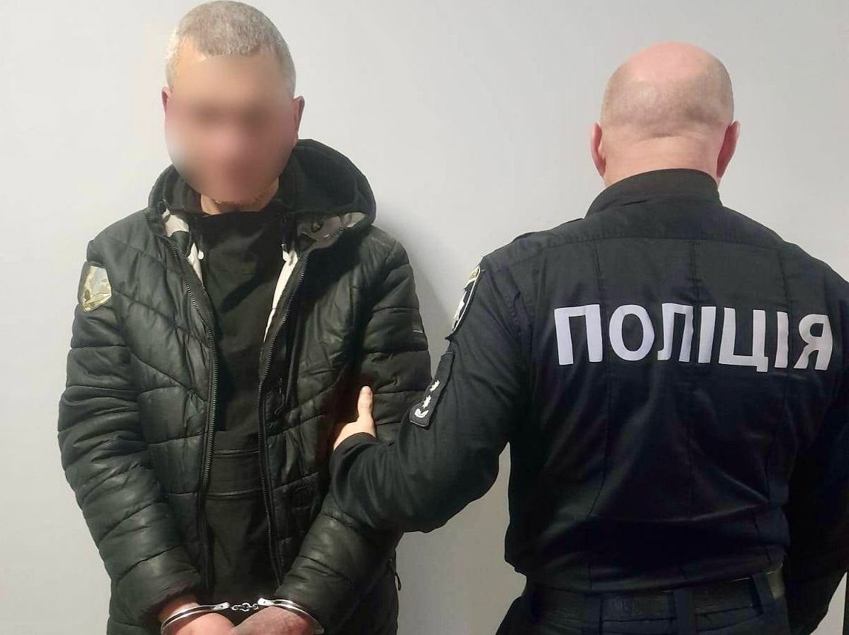У Рахові чоловік, який щойно звільнився з місць позбавлення волі, обікрав місцевого мешканця (ФОТО)
