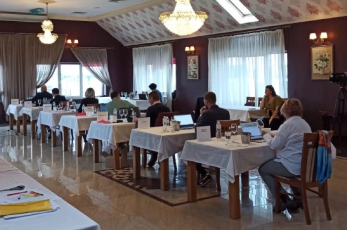 У Мукачеві оголосили результати конкурсу "Червене Вино – 2024"