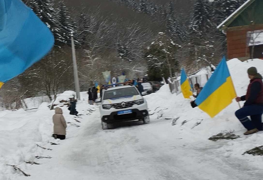 У Щербовці Жденіївської громади провели в останню дорогу Героя Василя Сичика (ФОТО)