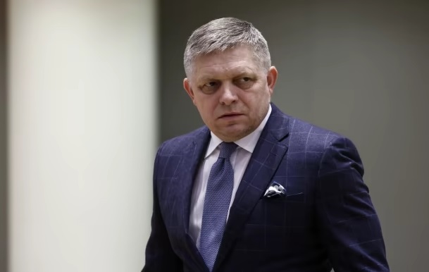 Прем'єр Словаччини фіцо вважає, що війна рф почался "з розгулу українських неонацистів"