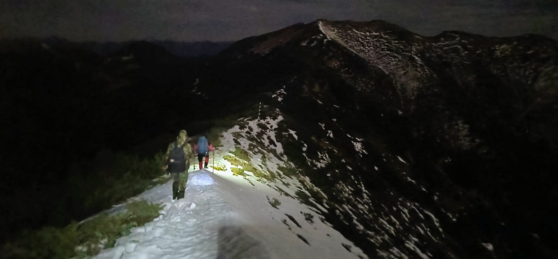 У румунських Карпатах врятували двох українців, які три дні блукали на висоті (ФОТО)