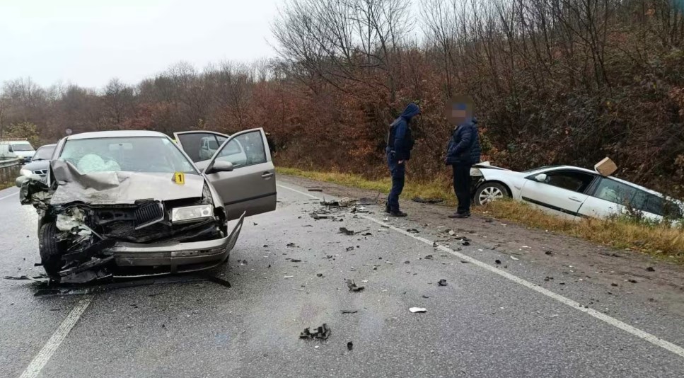 На Виноградівщині у ДТП постраждали четверо людей (ФОТО)