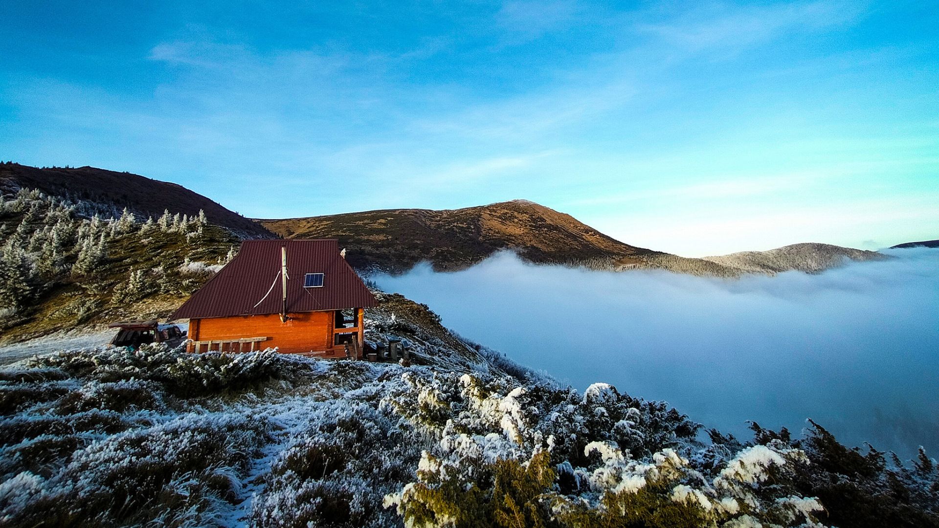 На Петросі підготували тимчасовий прихисток для безпечного перебування туристів (ФОТО)