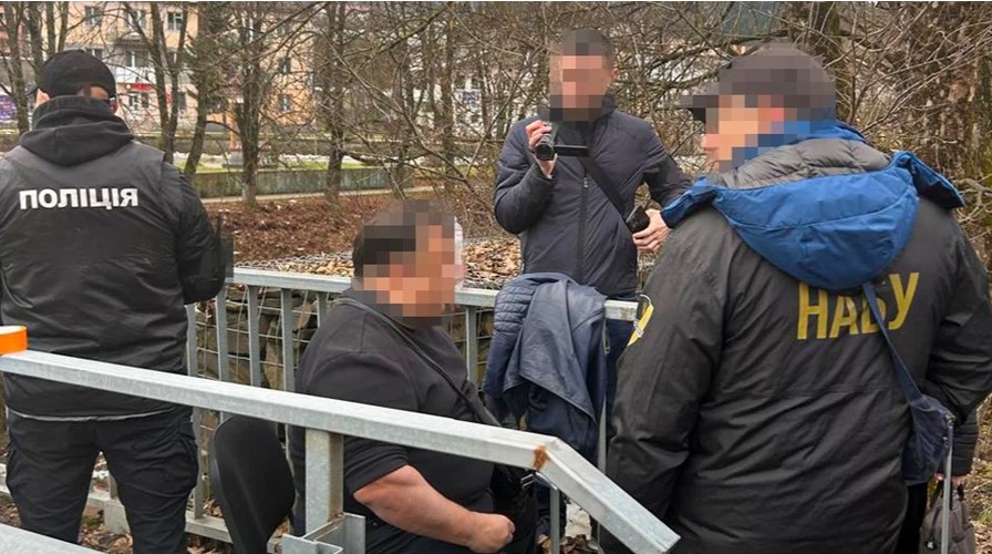 Вища рада правосуддя дозволила арешт судді з Закарпаття, якого впіймали з хабарем (ФОТО)