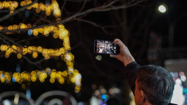 На Закарпатті заборонили святкову ілюмінацію та підсвітку рекламних вивісок
