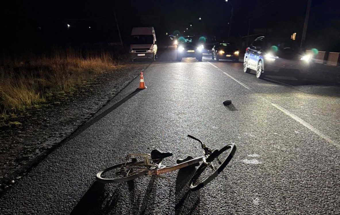 У селі Бедевля на Тячівщині в ДТП загинув 68-річний чоловік (ФОТО)