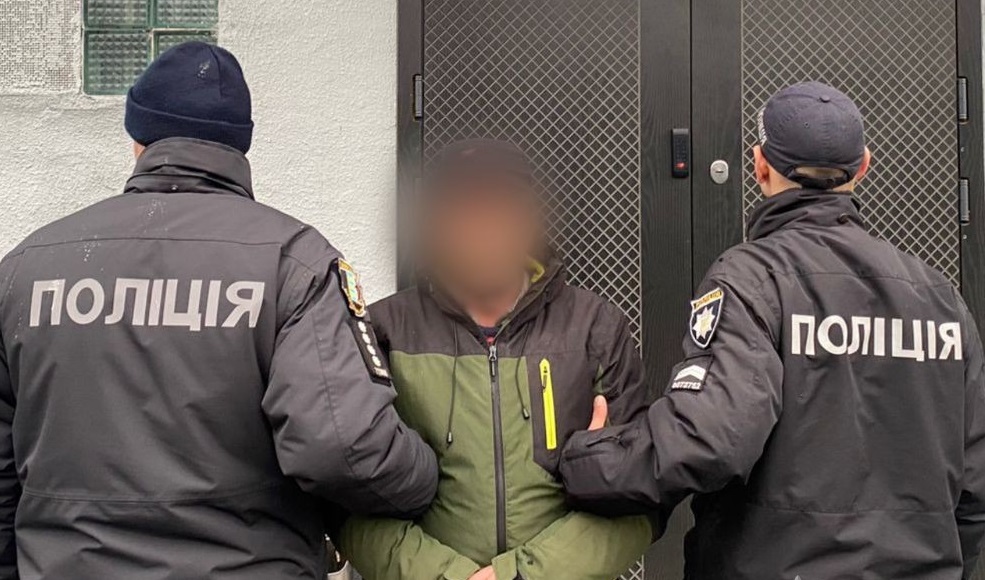 Справу жителя Видрички на Рахівщині, який під час пиятики убив ножем приятеля по чарці з Богдана, передали до суду (ФОТО)