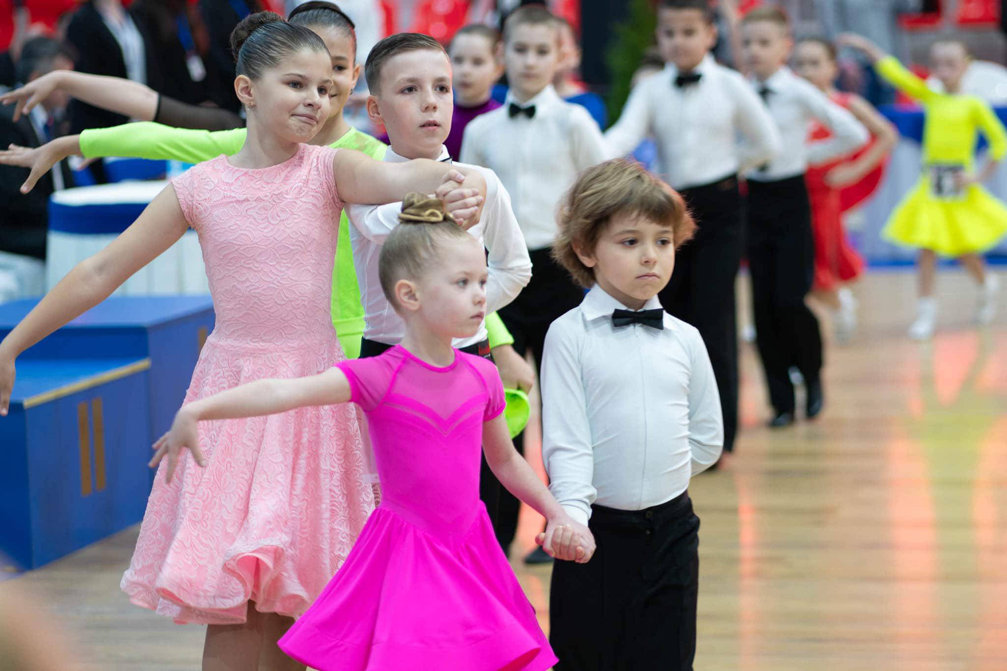 В Ужгороді відбуваються відкриті змагання з танцювального спорту "Uzhhorod Open – 2025" (ФОТО)