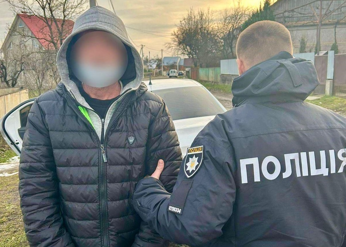 Жителеві Липчі на Хустщині, який до смерті побив односельця, присудили 7 років ув'язнення і понад мільйон відшкодування (ФОТО)
