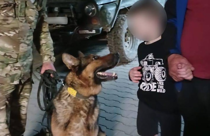У Пацканьові на Ужгородщині 5 годин шукали 8-річного хлопчика (ФОТО)
