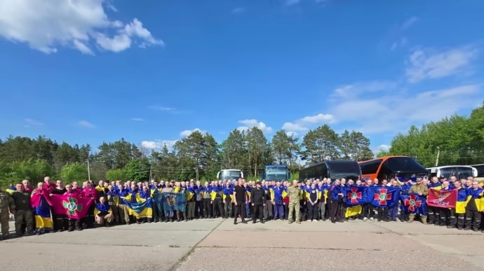 Серед звільнених сьогодні з російського полону – десятеро закарпатців (ПРІЗВИЩА)