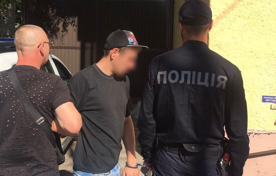 Жителя Сваляви засуджено до 6 років ув’язнення за збут метамфетаміну (ФОТО)