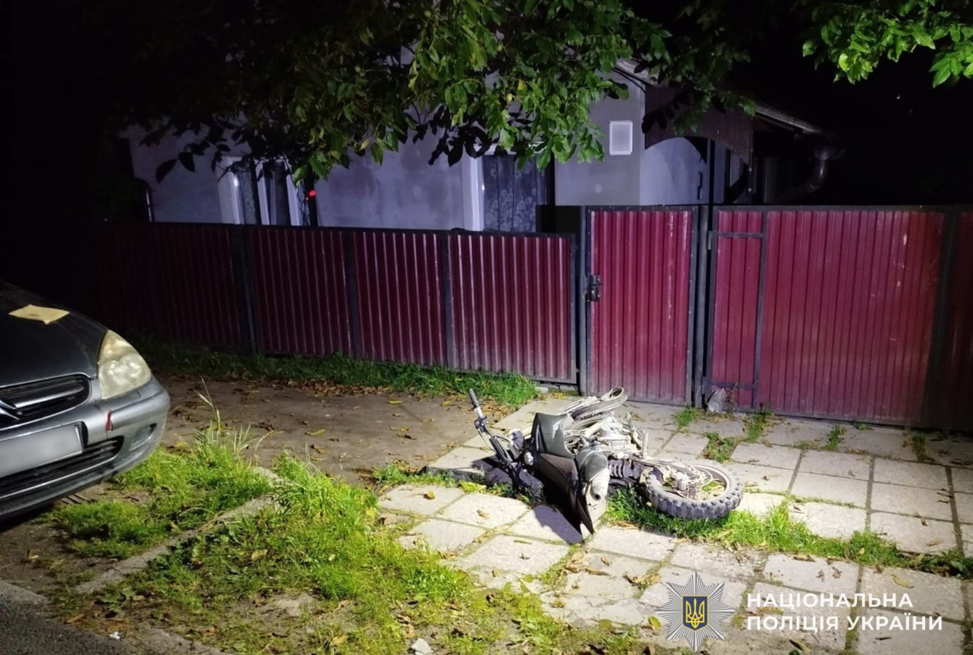 У Рахові двоє підлітків розбилися на мотоциклі: пасажир у реанімації (ФОТО)