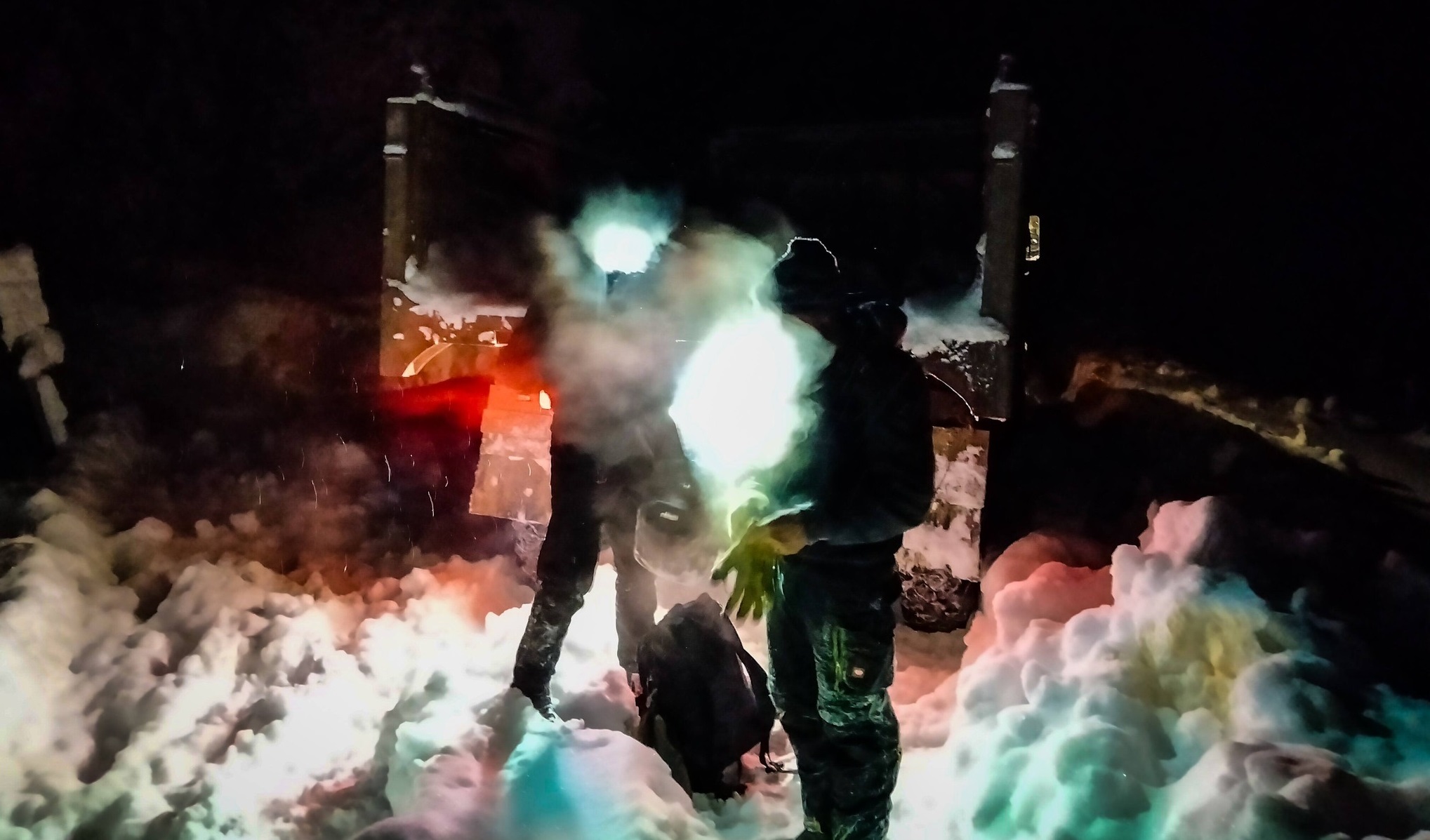 На Говерлі врятували 23-річного туриста з Одеси з обмороженням ніг (ФОТО)