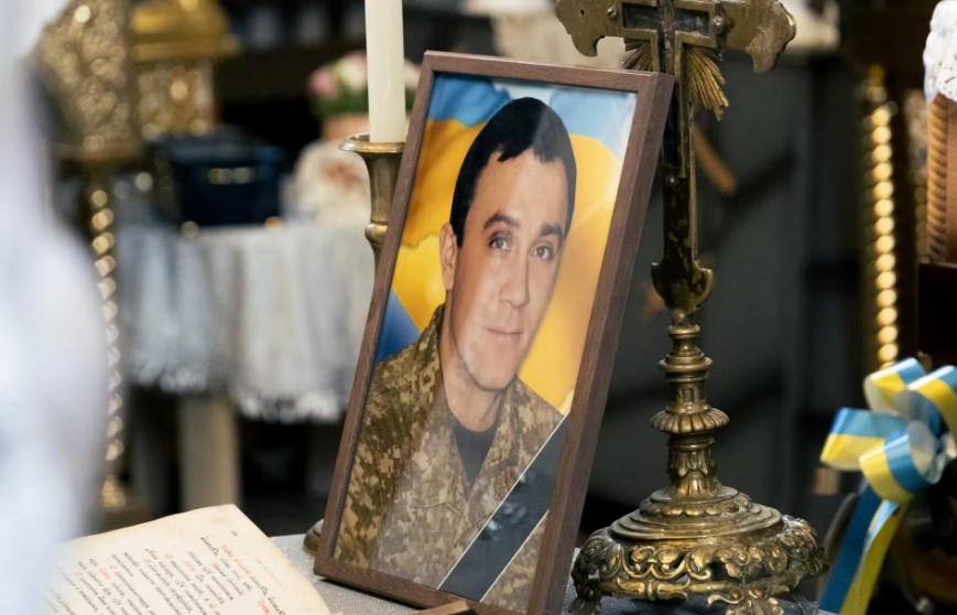 У селі Ключарки на Мукачівщині попрощалися із захисником Павлом Масаловичем (ФОТО)