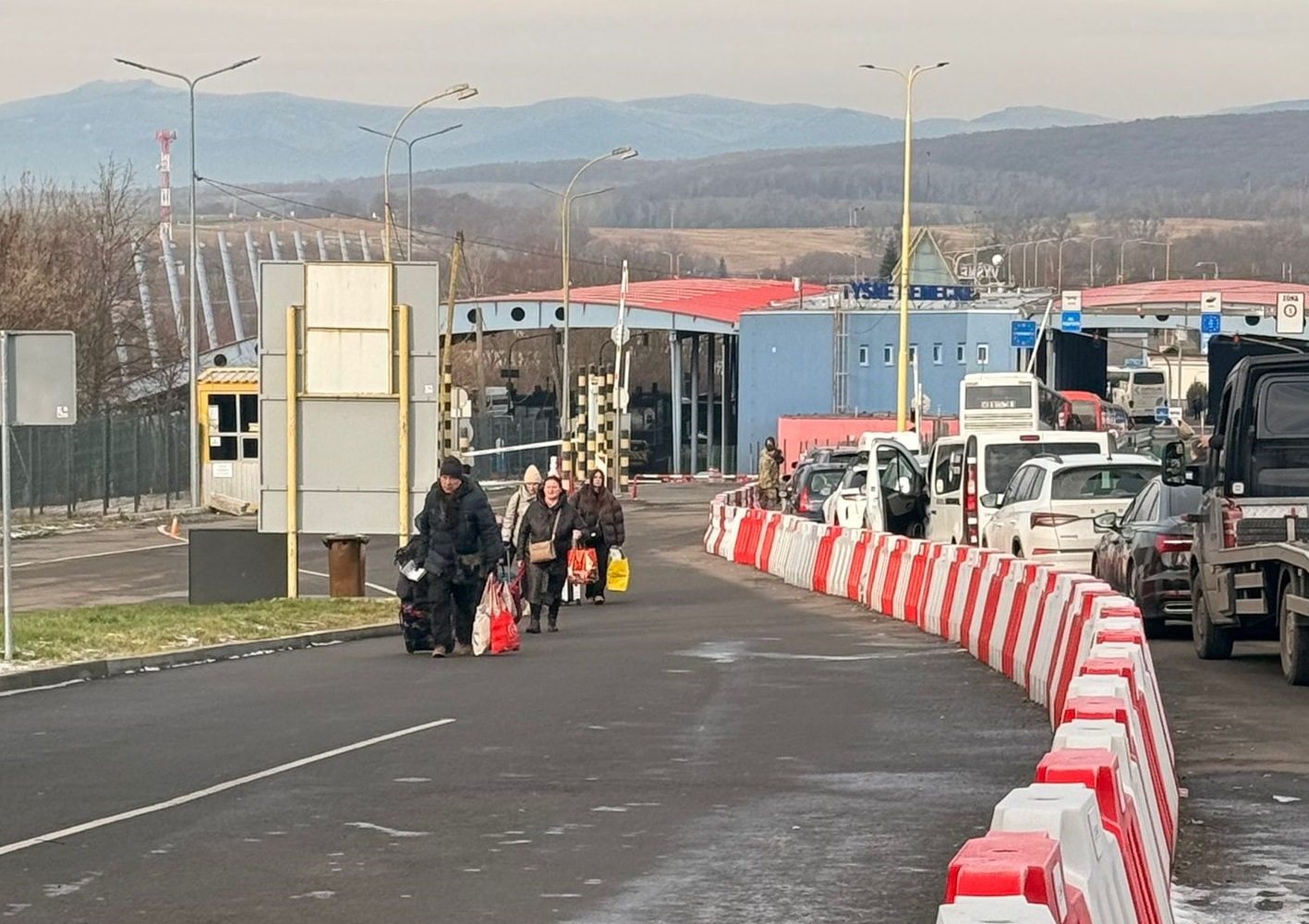 У пункті пропуску "Ужгород" запроваджено оформлення пішоходів (ФОТО)