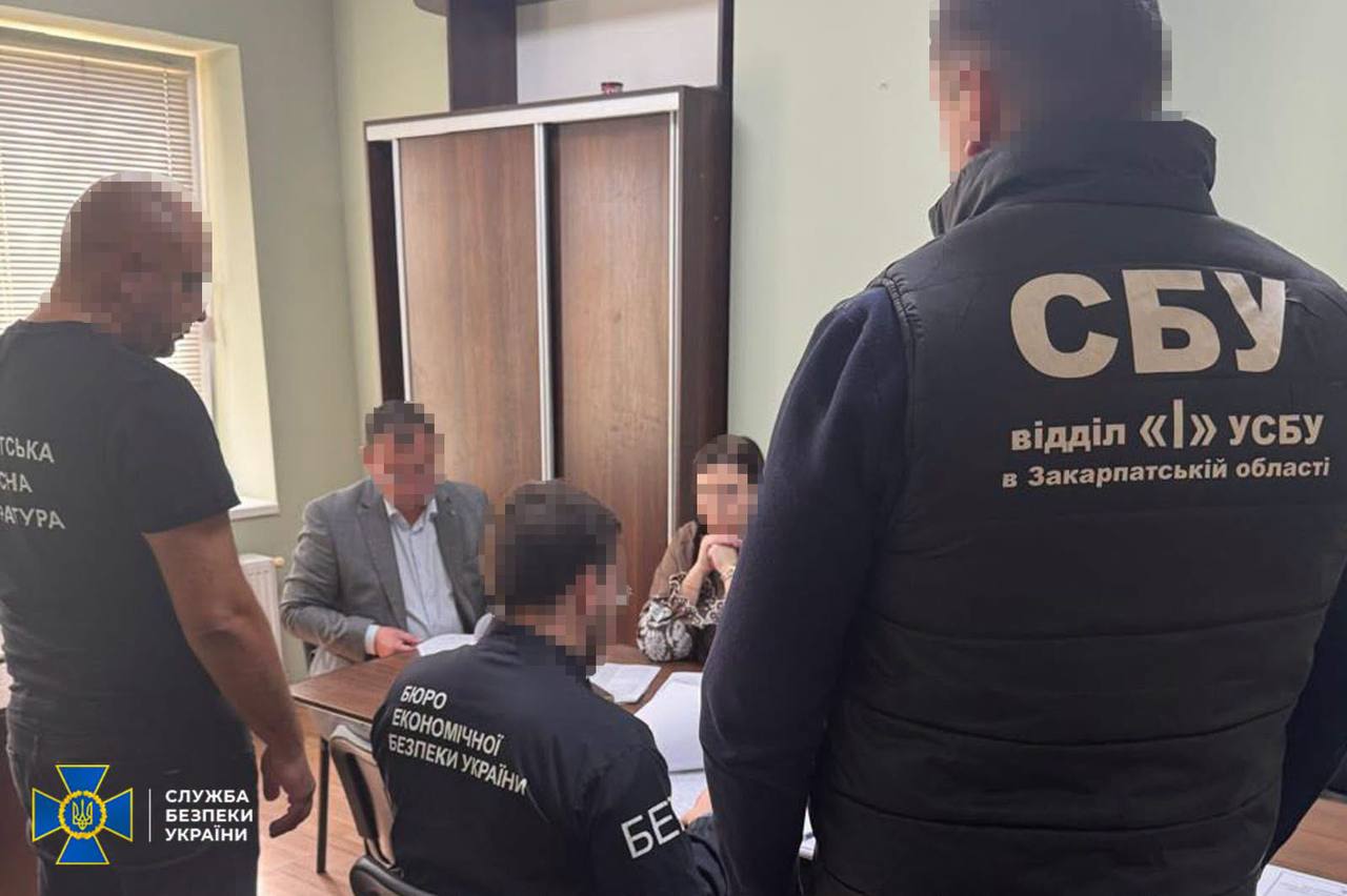 На Закарпатті посадовицю лікарні підозрюють у закупівлі електроенергії за завищеними цінами (ФОТО)