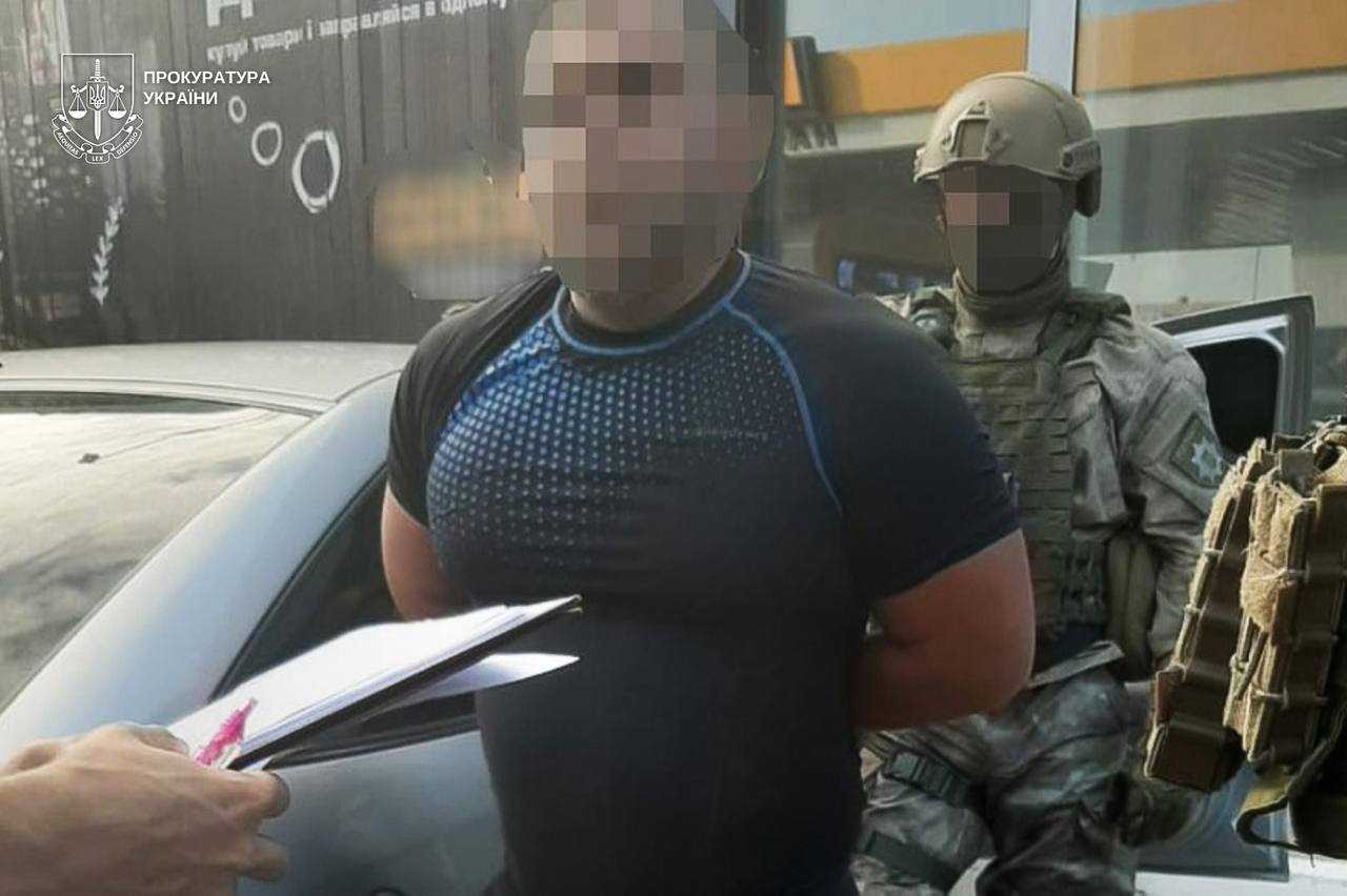  На Закарпатті двох учасників злочинного угруповання засудили за вимагання грошей у підприємців (ФОТО)