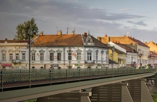 В Ужгороді повторно оголосили тендер на капітальний ремонт пішохідного мосту через Уж (ФОТО)