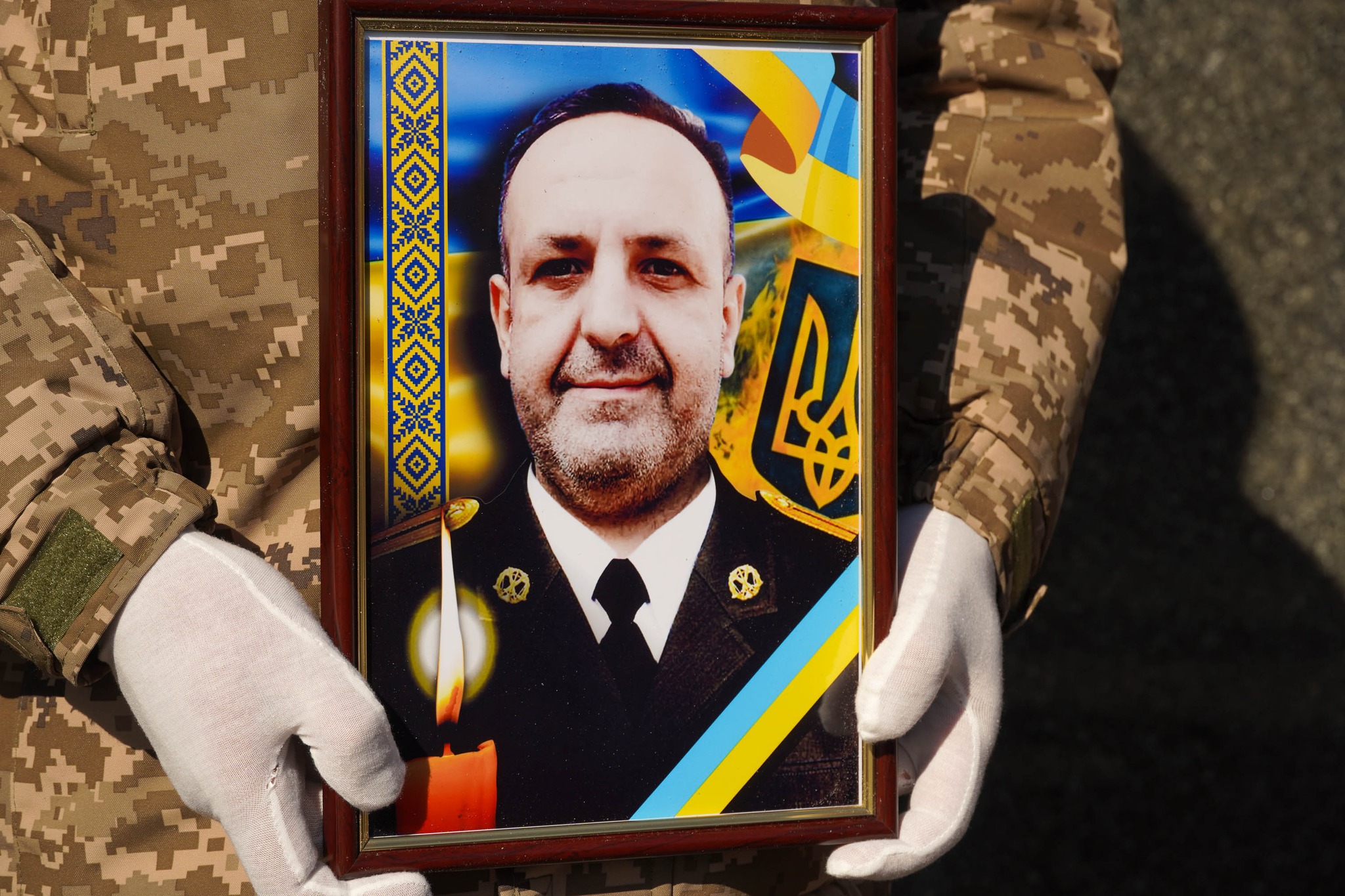 В Ужгороді попрощалися з підполковником ЗСУ Олександром Павлієм (ФОТО)