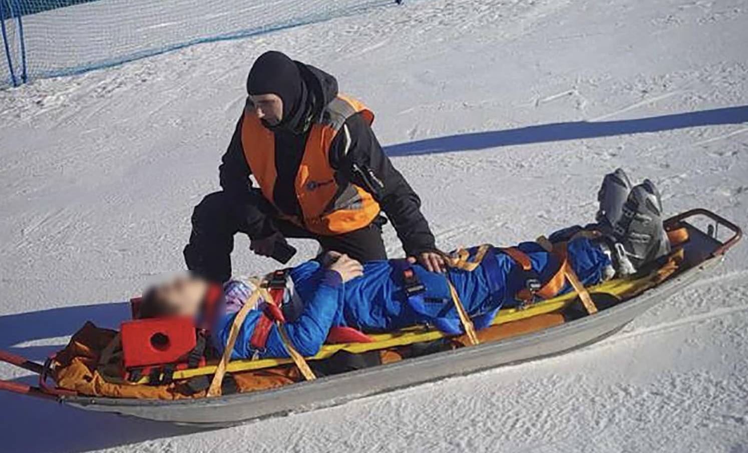 На Закарпатті під час катання на гірськолижному комплексі травмувався 12-річний хлопець (ФОТО)