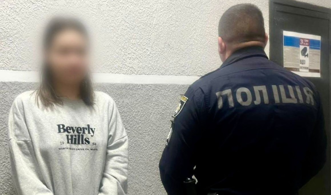 У Стройному на Мукачівщині жінка ножем поранила співмешканця (ФОТО)