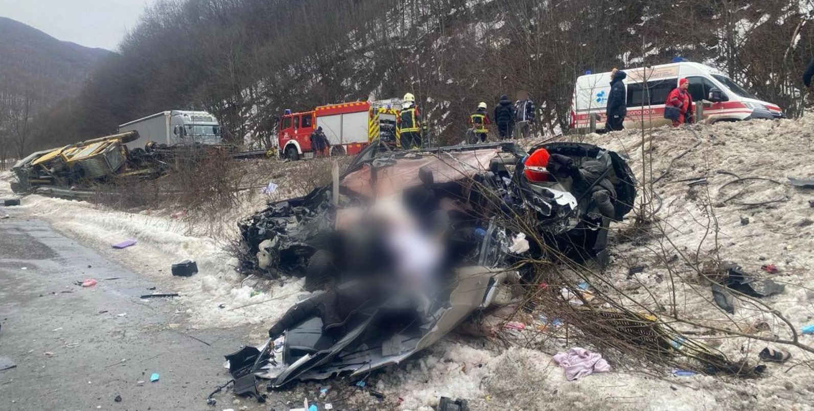 На Закарпатті завершили розслідування ДТП, де загинуло подружжя й постраждала 3-річна дитина (ФОТО)