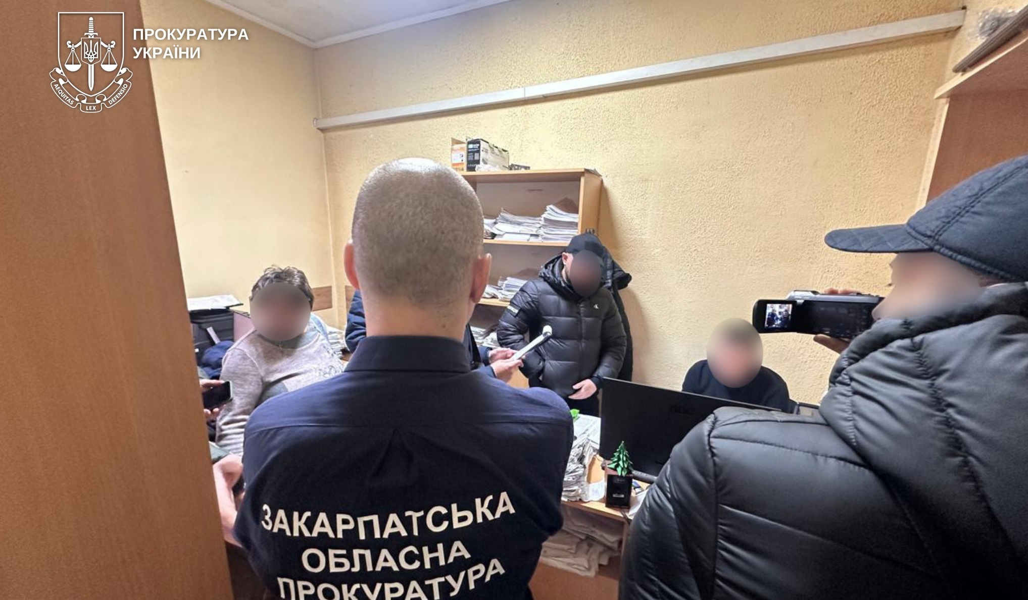 На Закарпатті судитимуть держвиконавця, який обіцяв «вирішити питання» за 20 тис. грн (ФОТО)