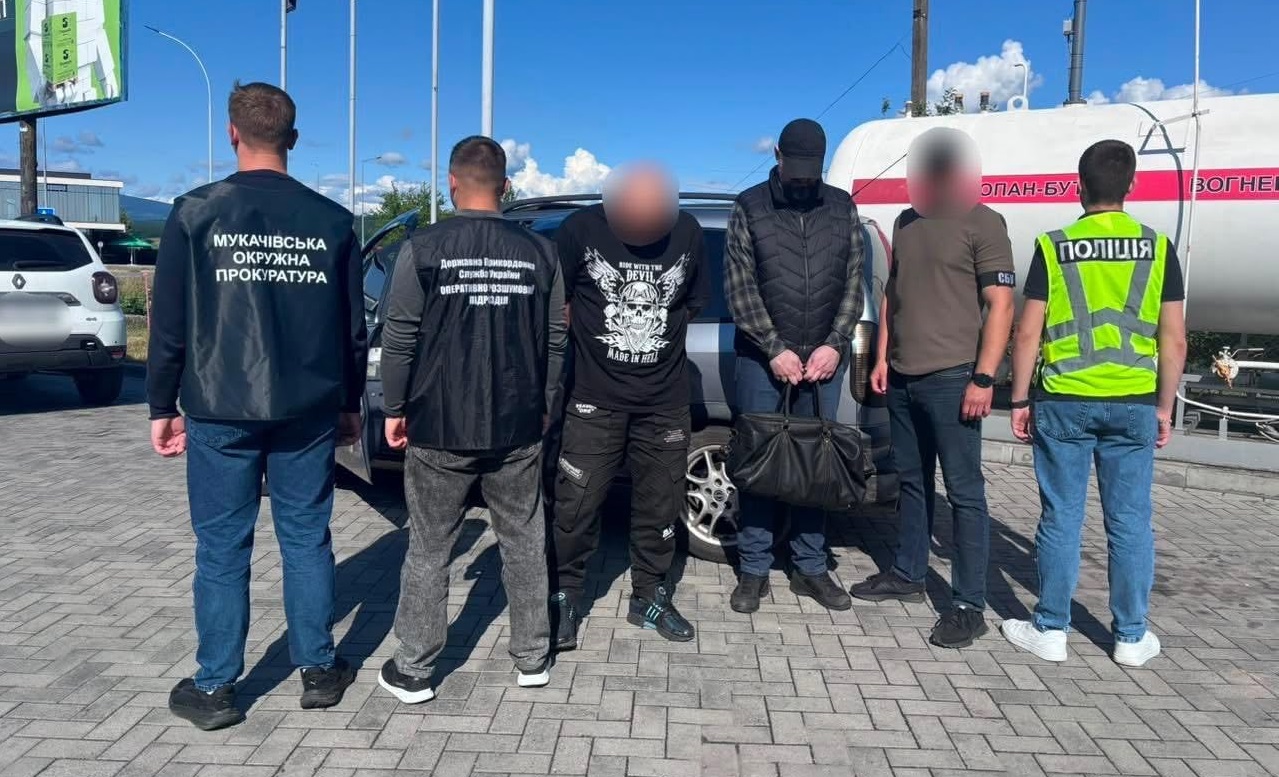 На Закарпатті викрили прикордонника та його спільника на організації втечі за кордон (ФОТО)