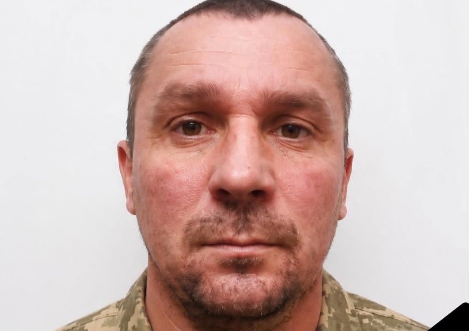 У Тернові на Тячівщині попрощаються з полеглим на війні з росією Василем Геричем (ФОТО)
