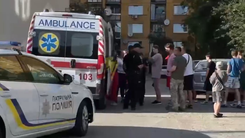 В Ужгороді 13-річний хлопець на самокаті зіткнувся з автомобілем (ФОТО)