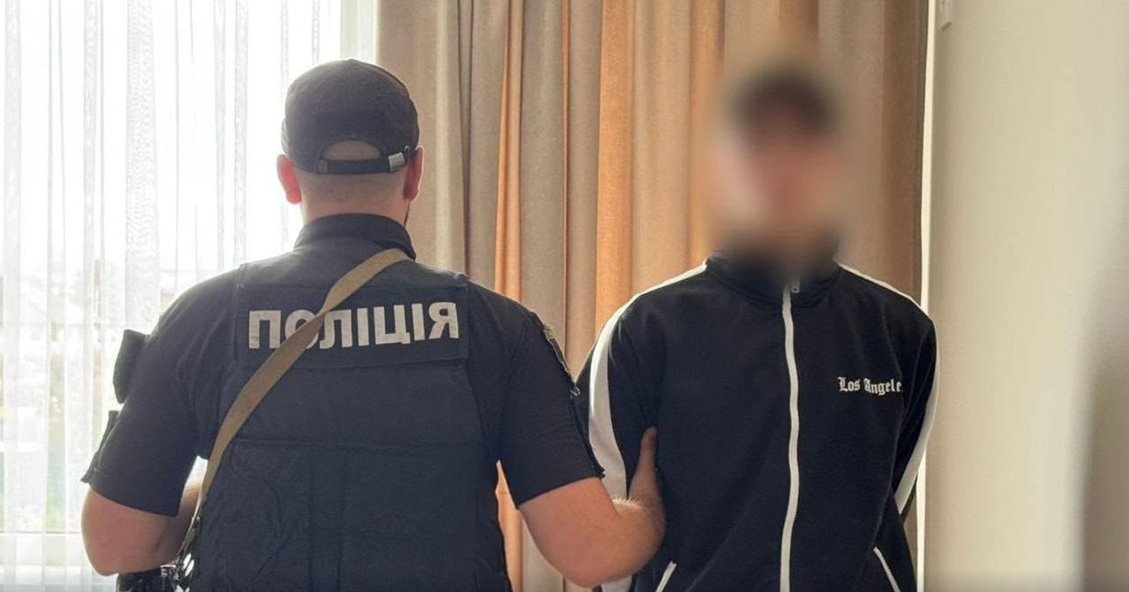 На Закарпатті підозрюваного у вбивстві матері взяли під варту без права на заставу (ФОТО)