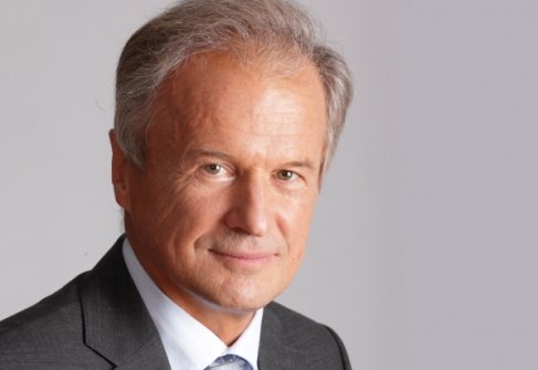 Юрій Костенко, лідер Української народної партії, кандидат у депутати по виборчому списку об’єднання "Наша Україна"