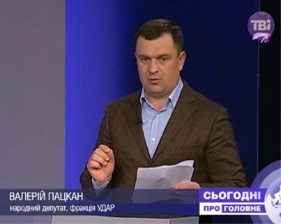 Пацкан: Правоохоронці, що склали свої щити,  мають нести кримінальну відповідальність