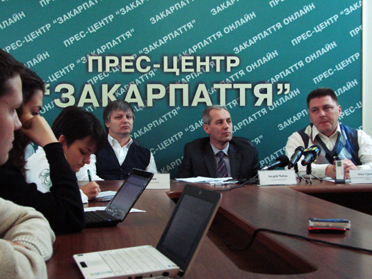 У 2011 році у пологовому будинку Ужгорода з’явилися на світ 50 пар двійнят та 5 трійнят (ФОТО)