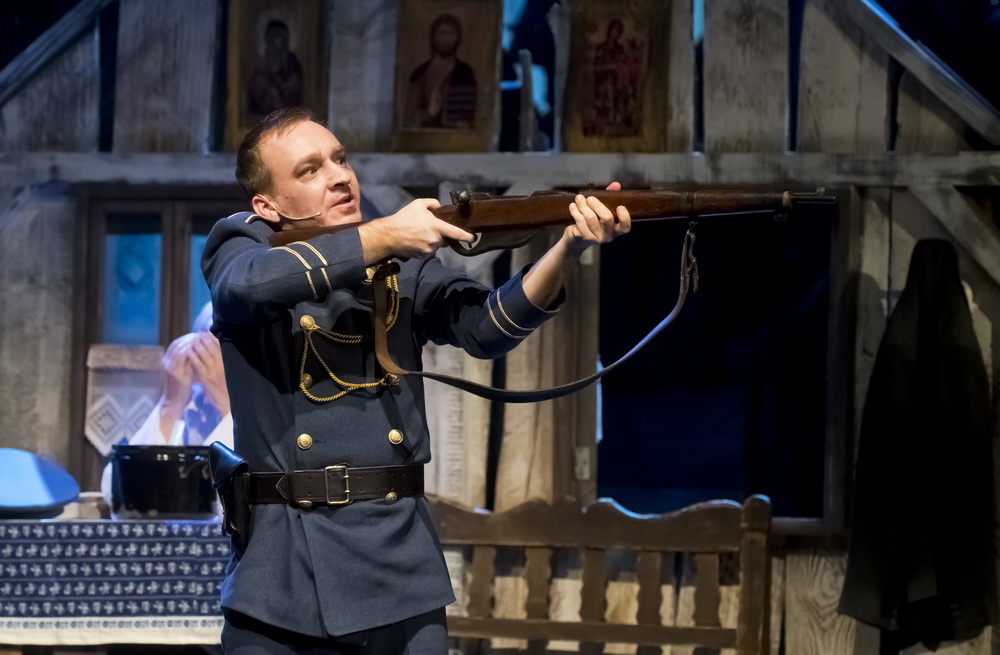 У Пряшеві відбулася світова прем'єра мюзиклу "Никола Шугай" (ФОТО)