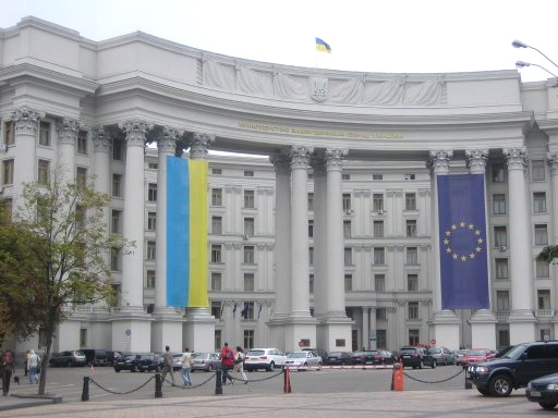 Консульський кРай