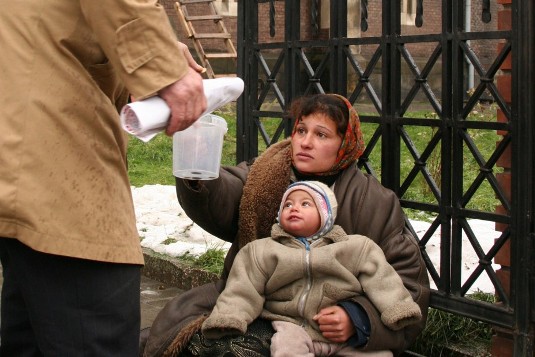 Жебрацтво – потреба чи непоганий бізнес?