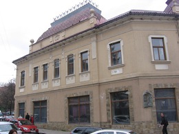 В Ужгороді обіцяють друге життя культовому ресторану «Червена ружа»