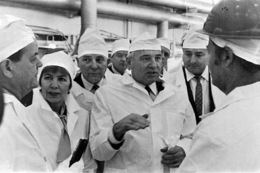 Закопаймо Горбачова