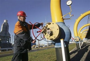 Мешканцям мукачівської багатоповерхівки відключили газ через самовільне встановлення колонок 