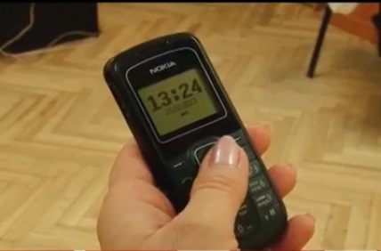 Закарпатці не дуже радіють "літньому" переведенню стрілок годиників (ВІДЕО)