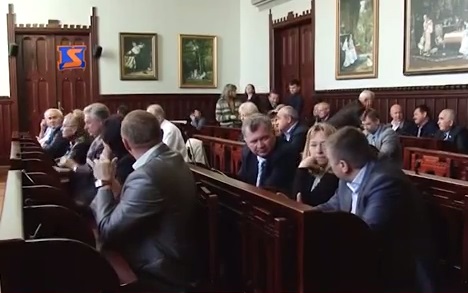 На позачерговій сесії Мукачівської міськради вирішували долю водоканалу (ВІДЕО)