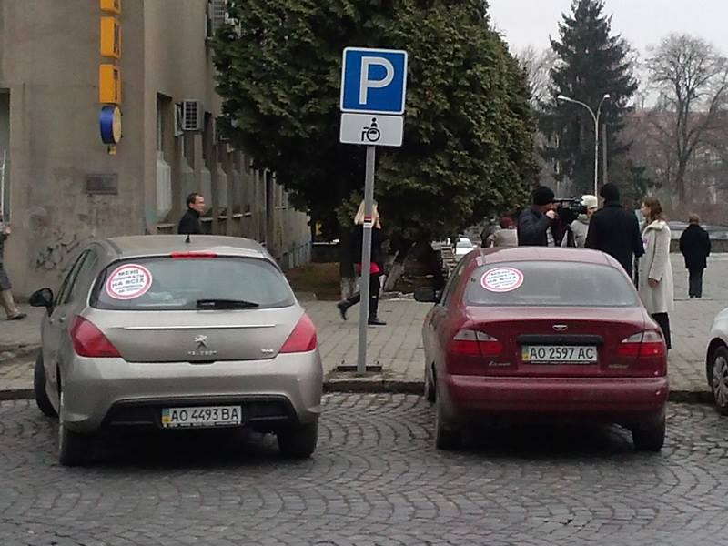 ДАІвці на Закарпатті кажуть, що штрафувати "оленів" не можуть, хіба на підставі детальних фотографій (ВІДЕО)
