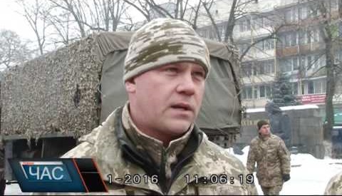 У Виноградові на "збройному" ярмарку агітували в збройні сили (ВІДЕО)