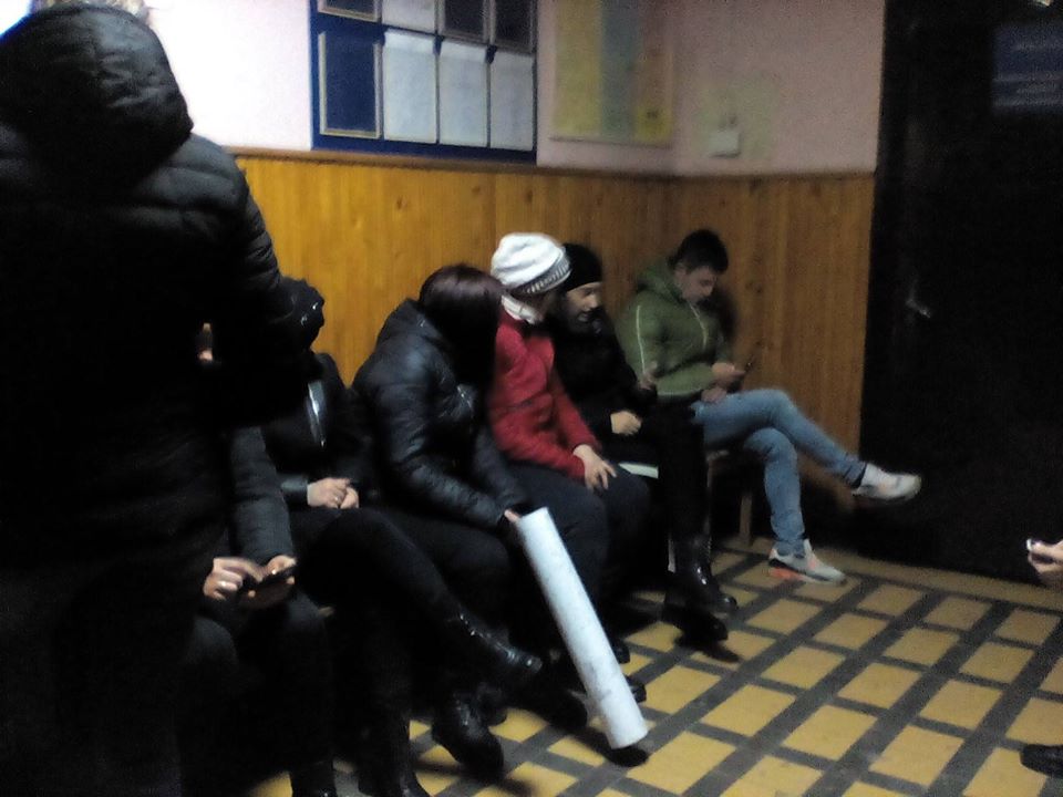 Підозрюваного в убивстві в Нижній Апші підлітка триматимуть під вартою без можливості внесення застави (ФОТО)