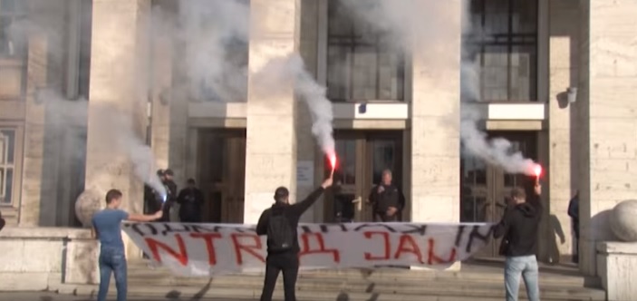 Акцію "Ні капітуляції! Час діяти" провели в Ужгороді (ВІДЕО)