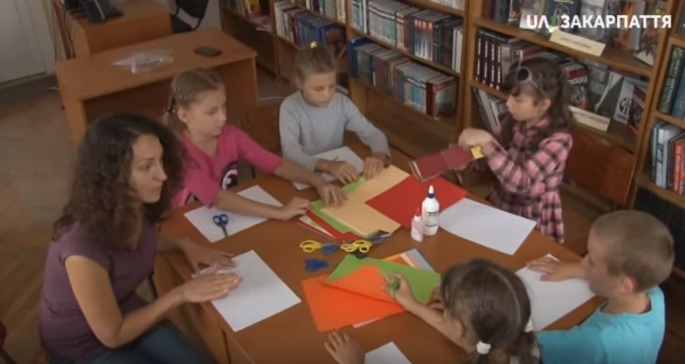 Денний табір для дітей із багатодітних сімей та родин вояків АТО працює в закарпатському Чопі (ВІДЕО)